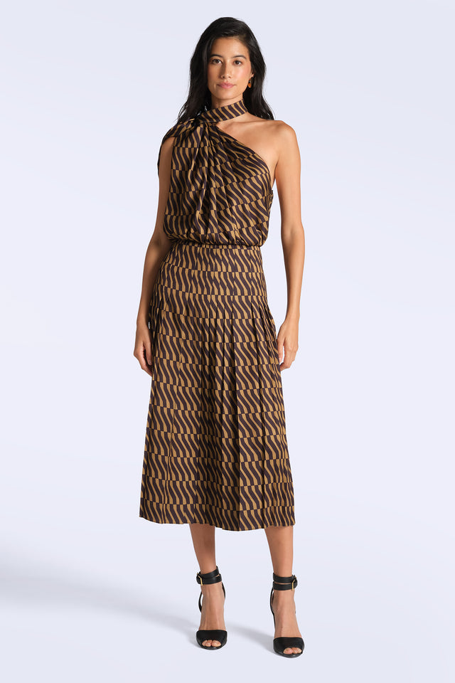 BCBGMAXAZRIA Review: Fashion Staples With Seasonal Savings