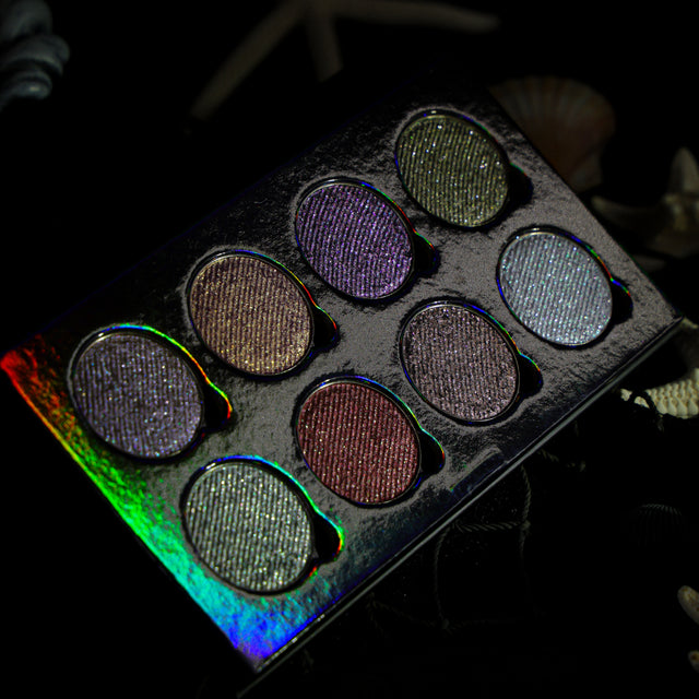 Devinah Cosmetics: Build Your Own Eyeshadow Palette