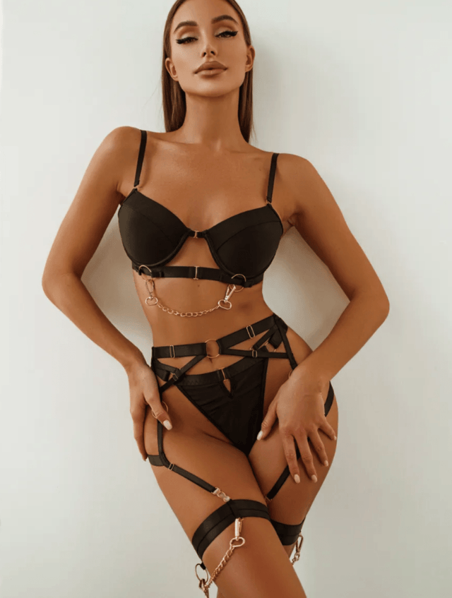 GetLivetta Review: Trendy Womens Apparel Worldwide