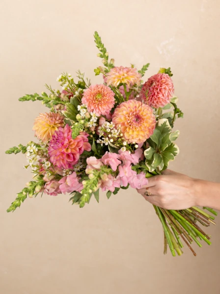 Ode à la Rose Flower Delivery: Artisan Bouquets