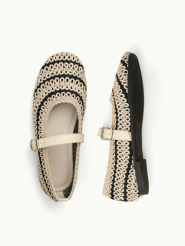 Lilivie Shoes Review: Knit Comfort in Style