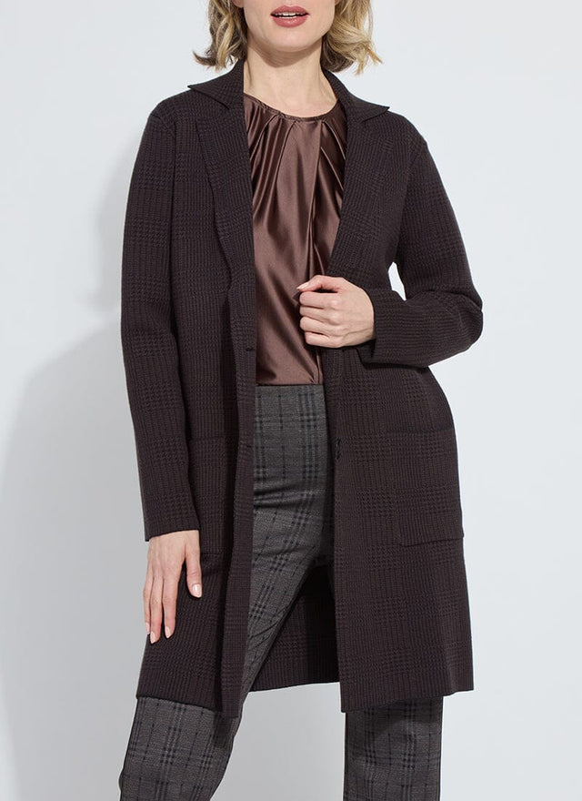 Lyssé New York Review: Travel-Friendly Fashion