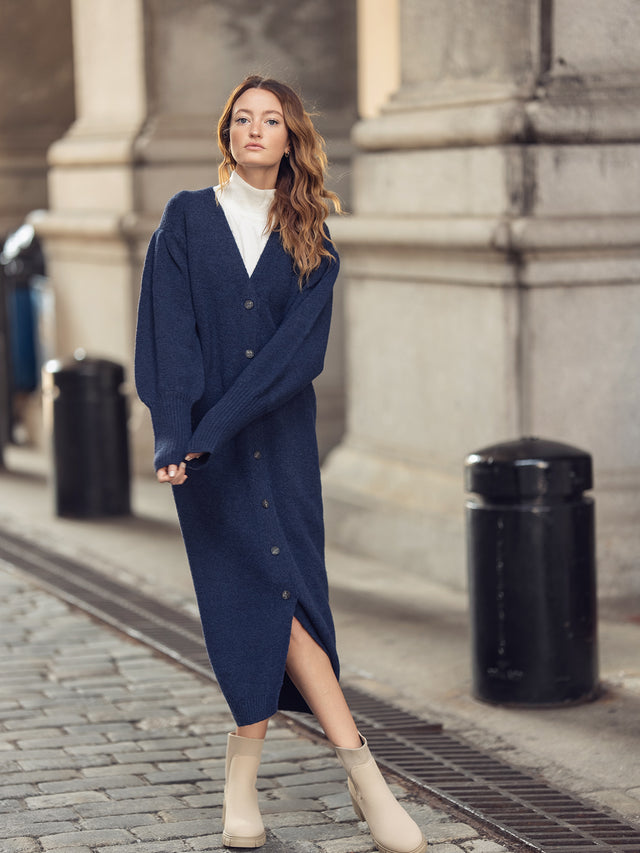 Profile NYC Apparel: Elevated Basics for Working Women