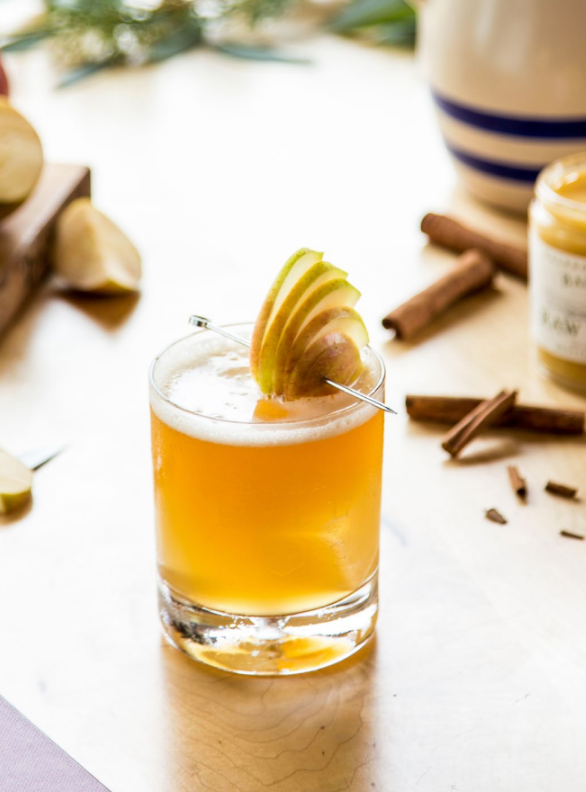 SaloonBox Cocktail Kits Let You Mix Like a Pro