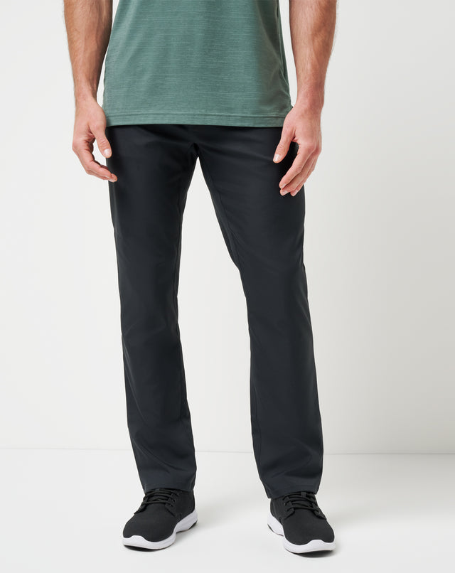 TravisMathew Apparel Review: California Style Meets Performance