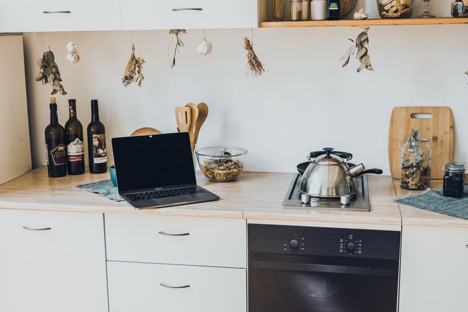 Keurig: Pod-Based Coffee Makers for Busy Mornings