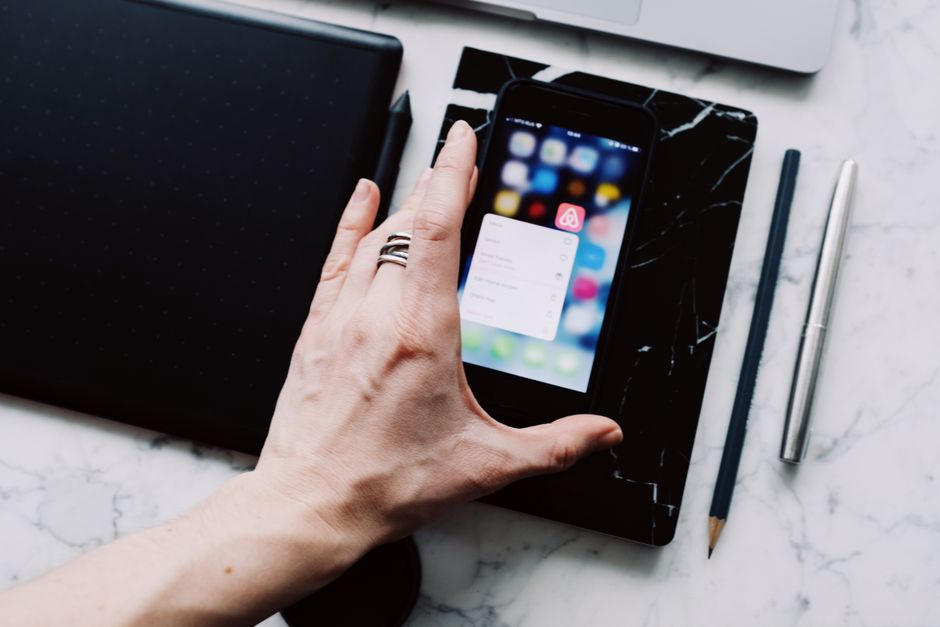 Postpone Review: Schedule Social Media with Ease